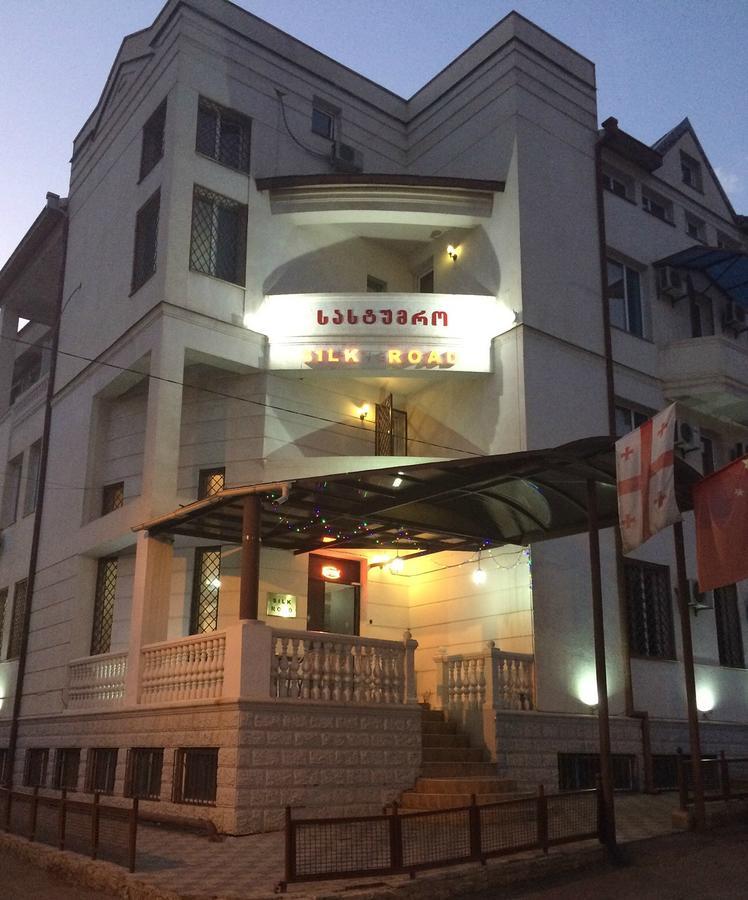 Silk Road Hotel Tbilisi Exterior foto